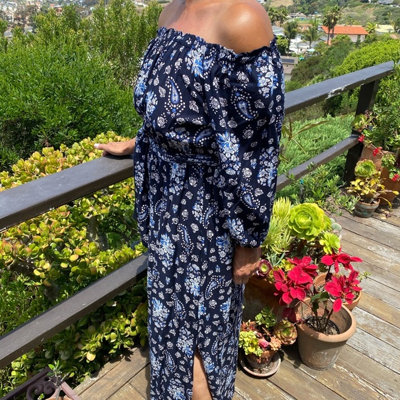 Stitch Fix Verse Guille Off Shoulder Maxi Dress - Picture 8 of 11